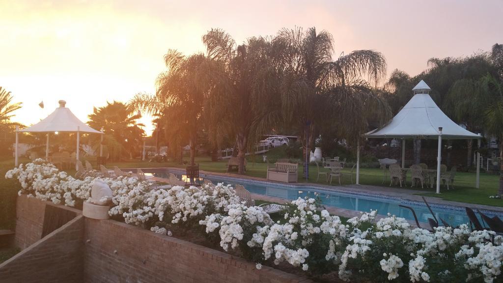 Belurana River Manor Upington Kültér fotó